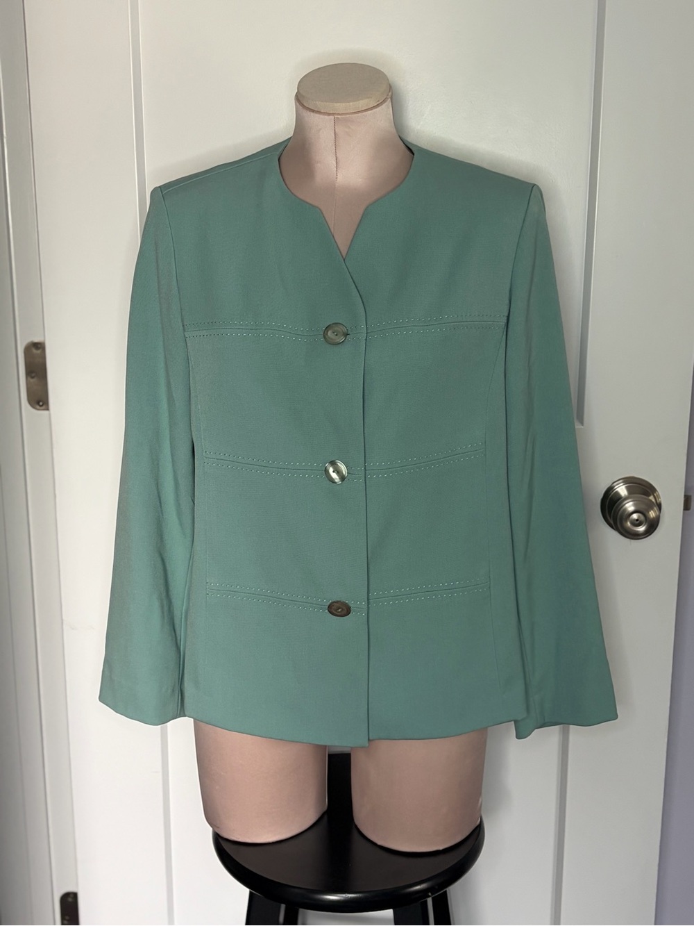 Vintage Alfred Dunner Mint Green Collarless Button Jacket